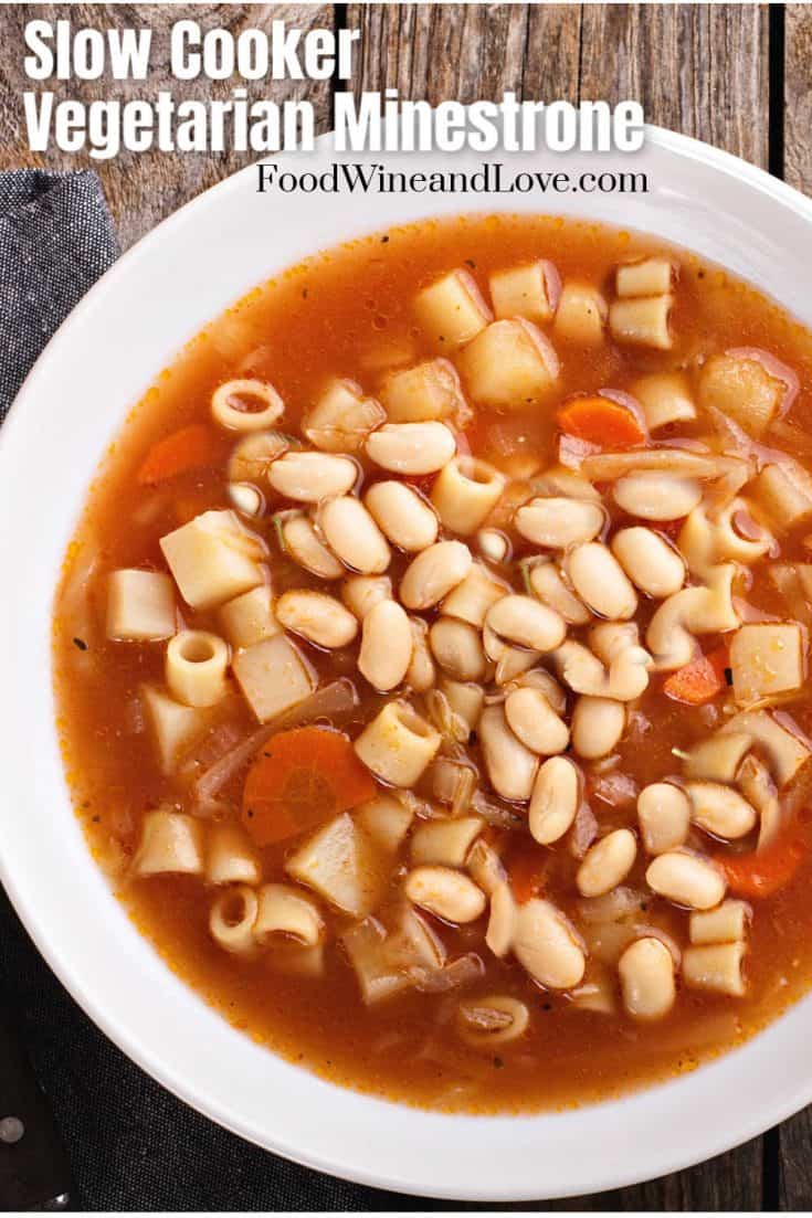 Slow Cooker Vegetarian Minestrone Soup