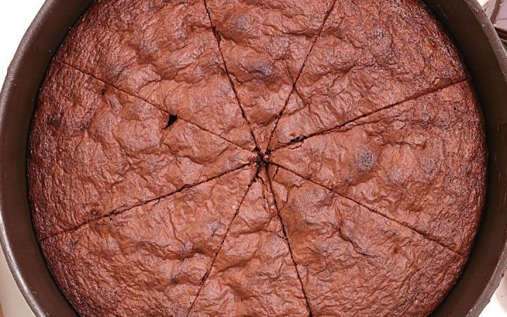 Mediterranean Diet Friendly Chocolate Cake