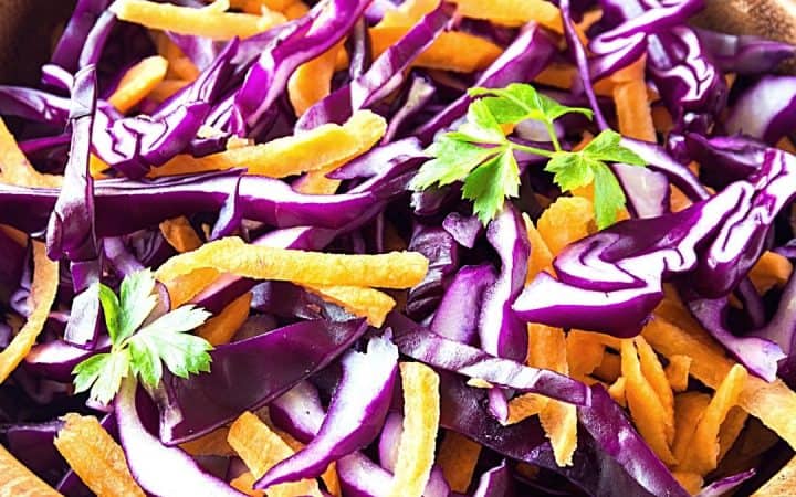 Red Cabbage and Carrot Coleslaw
