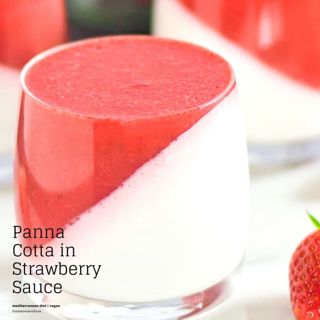 Panna Cotta in Strawberry Sauce