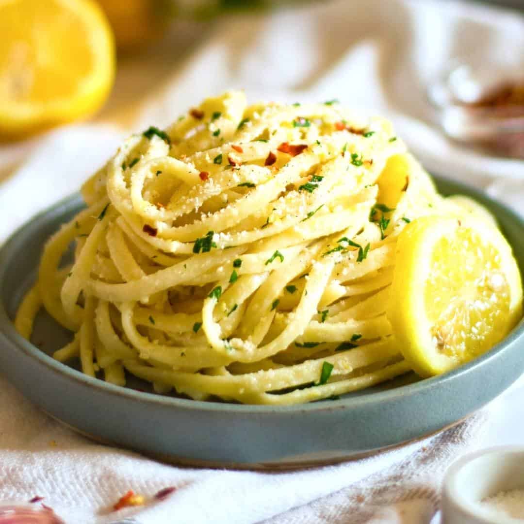 Vegan Lemon Garlic Pasta