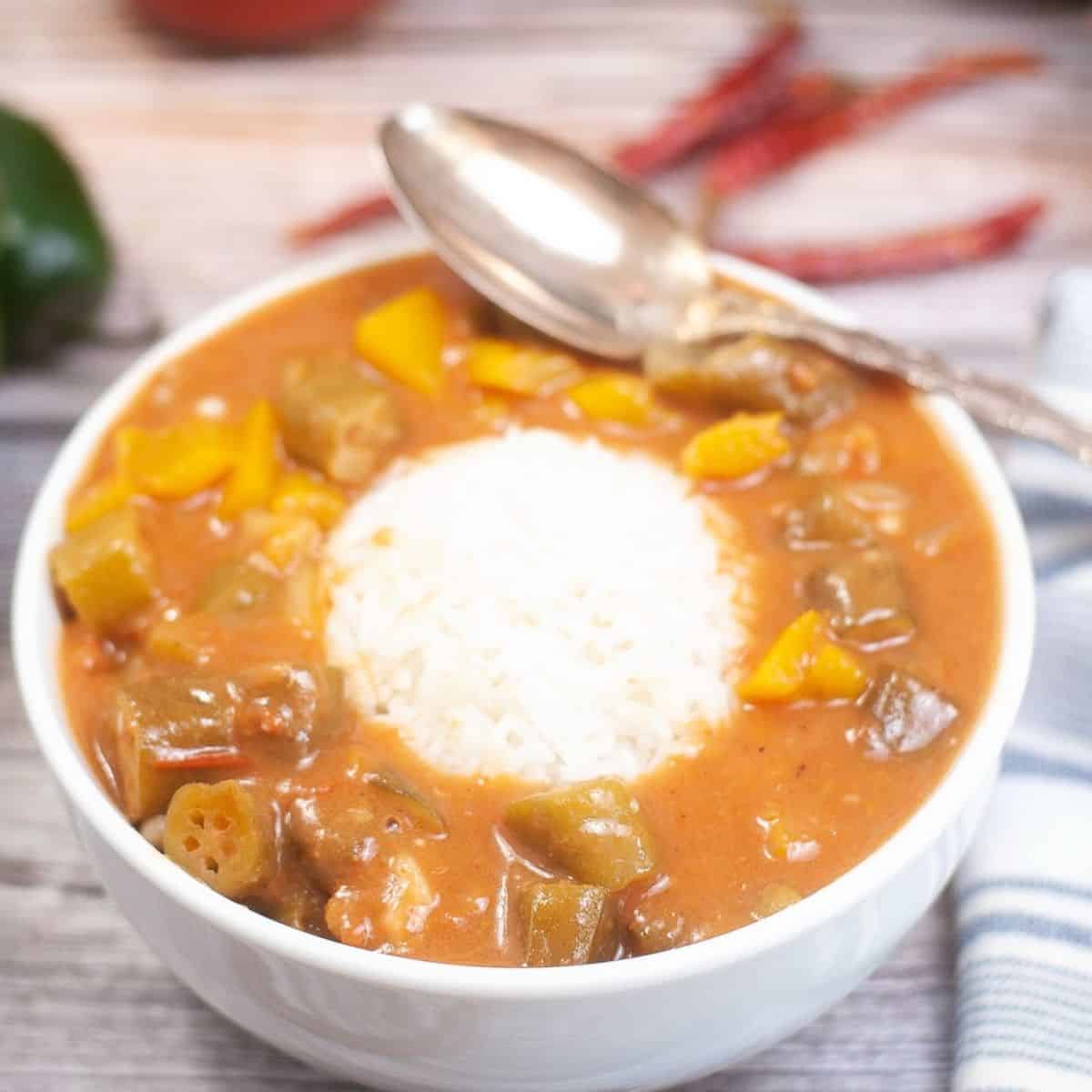 10 Minute Instant Pot Gumbo (Vegetarian), a simple and delicious version of the classic Creole and Cajun stew made without meat.
