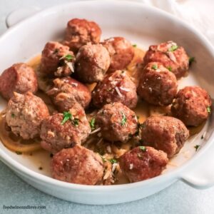 Mediterranean Diet Chicken Meatballs