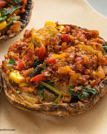 Easy Stuffed Portobello Mushrooms (Vegan, MedDiet)