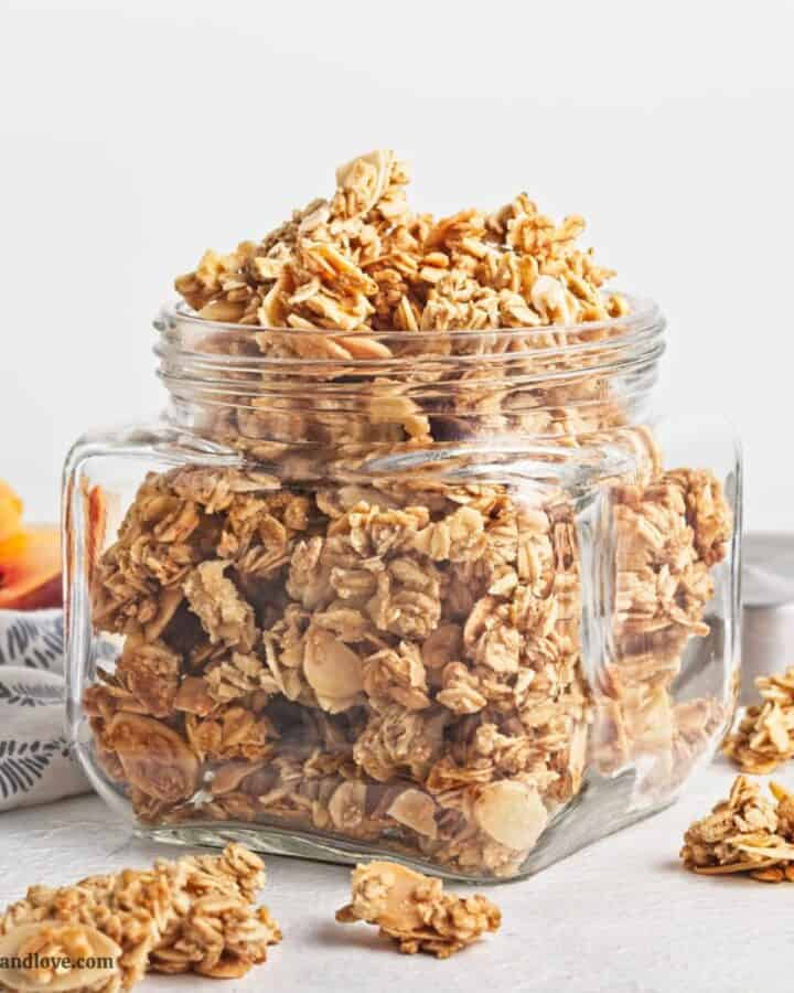 Vanilla and Almond Granola Recipe