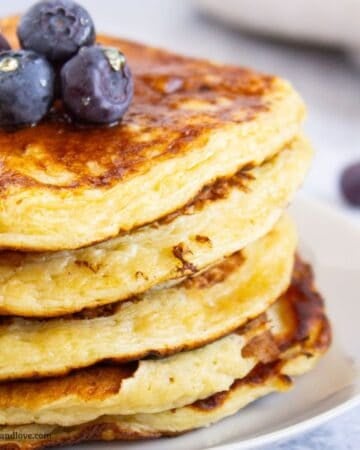 Fluffy Cottage Cheese Pancakes