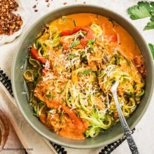 Zucchini Noodles with Roasted Red Pepper Sauce