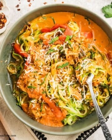 Zucchini Noodles with Roasted Red Pepper Sauce