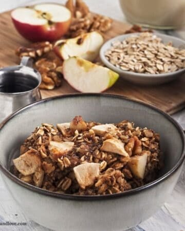 Baked Apple Oatmeal (Dairy Free)